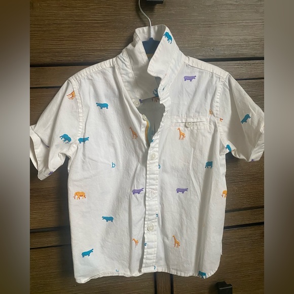 Red baker short sleeve button down size 2-3 - Picture 1 of 2